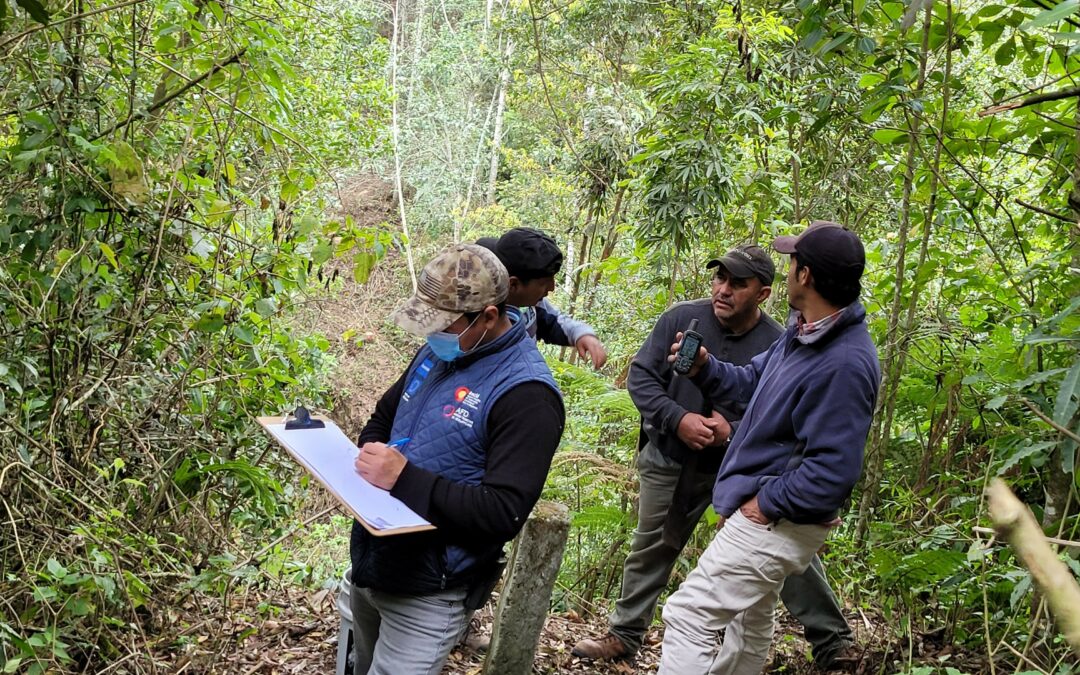 Se realiza recorrido de la línea de conducción en el Caserío Buena Vista del Municipio de Esquipulas Palo Gordo, San Marcos.